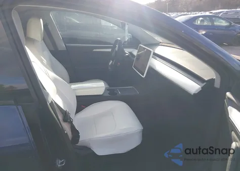 2023 Tesla Model Y Awd/Long Range Dual Motor All-Wheel Drive из США, поврежденный, VIN 7SAYGDEE3PF586332